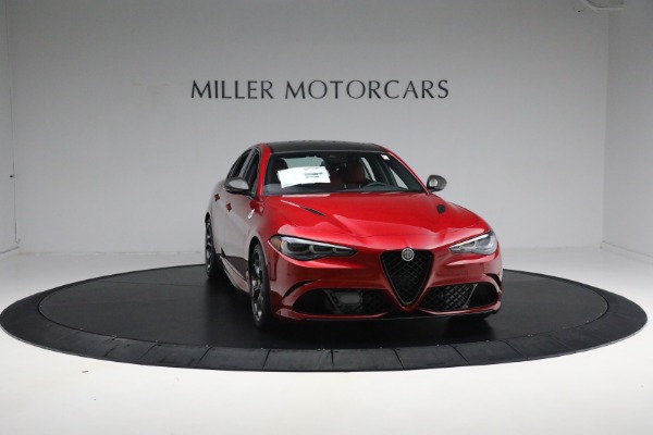 Used 2024 Alfa Romeo Giulia Quadrifoglio Carbon for sale $78,900 at Bentley Greenwich in Greenwich CT 06830 23