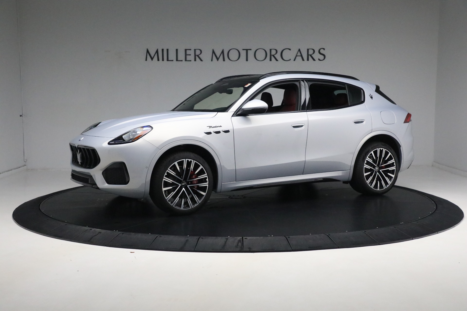 New 2024 Maserati Grecale Modena for sale Sold at Bentley Greenwich in Greenwich CT 06830 1