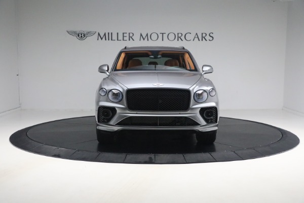 Used 2023 Bentley Bentayga Azure Hybrid for sale Sold at Bentley Greenwich in Greenwich CT 06830 15