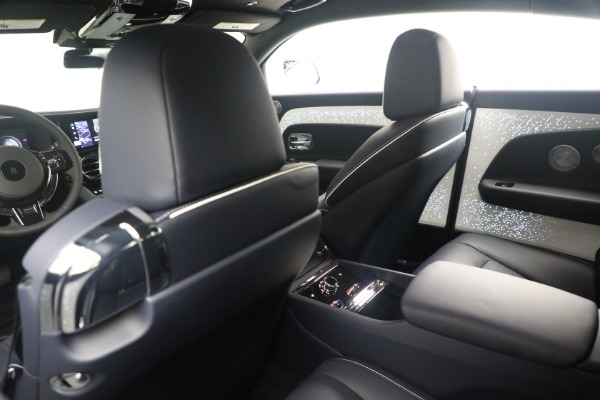 New 2024 Rolls-Royce Spectre for sale Sold at Bentley Greenwich in Greenwich CT 06830 22