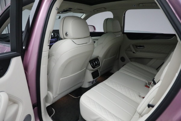 Used 2019 Bentley Bentayga V8 for sale Sold at Bentley Greenwich in Greenwich CT 06830 23