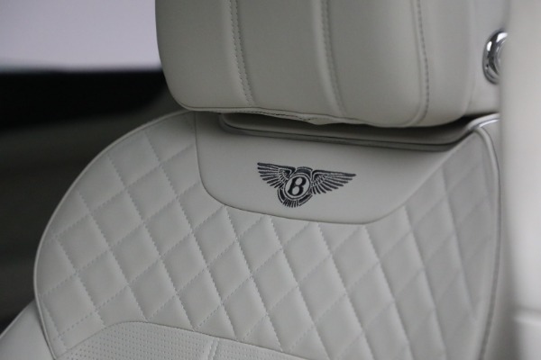Used 2019 Bentley Bentayga V8 for sale Sold at Bentley Greenwich in Greenwich CT 06830 26