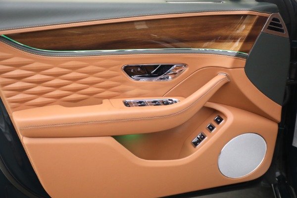 New 2024 Bentley Flying Spur Azure Hybrid for sale Sold at Bentley Greenwich in Greenwich CT 06830 18