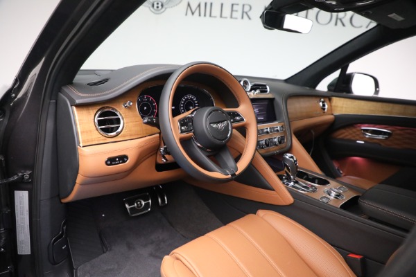 New 2024 Bentley Bentayga Azure V8 for sale Sold at Bentley Greenwich in Greenwich CT 06830 18