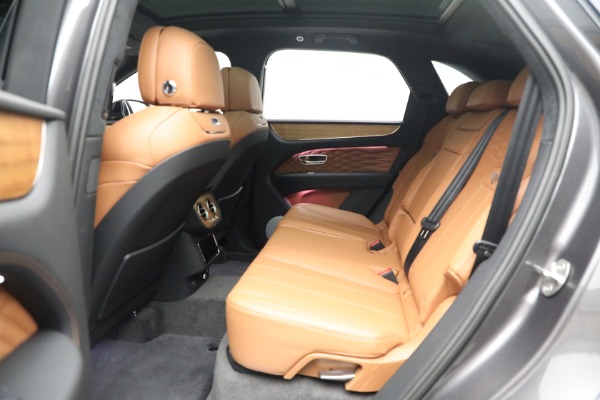 New 2024 Bentley Bentayga Azure V8 for sale Sold at Bentley Greenwich in Greenwich CT 06830 21