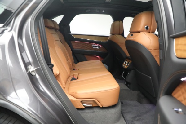 New 2024 Bentley Bentayga Azure V8 for sale Sold at Bentley Greenwich in Greenwich CT 06830 27
