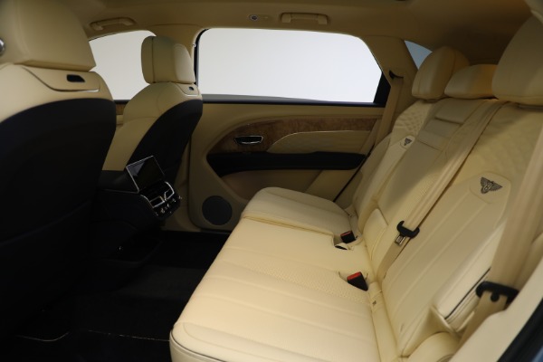 New 2024 Bentley Bentayga EWB Azure V8 for sale Sold at Bentley Greenwich in Greenwich CT 06830 21