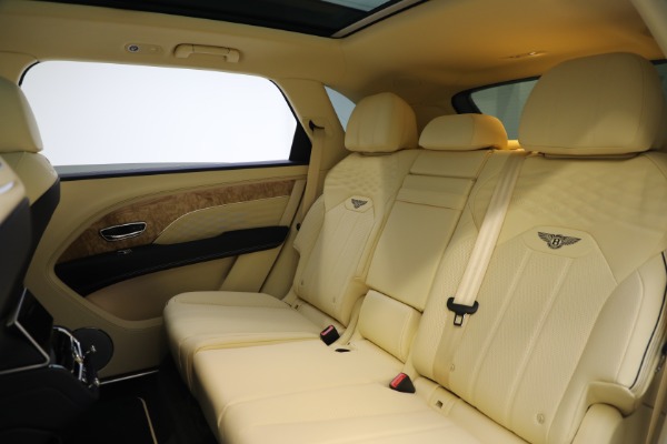 New 2024 Bentley Bentayga EWB Azure V8 for sale Sold at Bentley Greenwich in Greenwich CT 06830 22