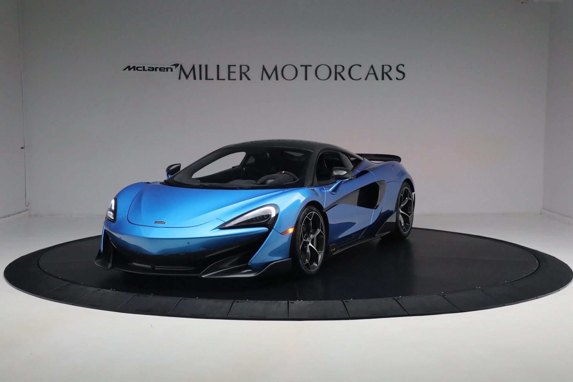 Used 2019 McLaren 600LT for sale Sold at Bentley Greenwich in Greenwich CT 06830 1