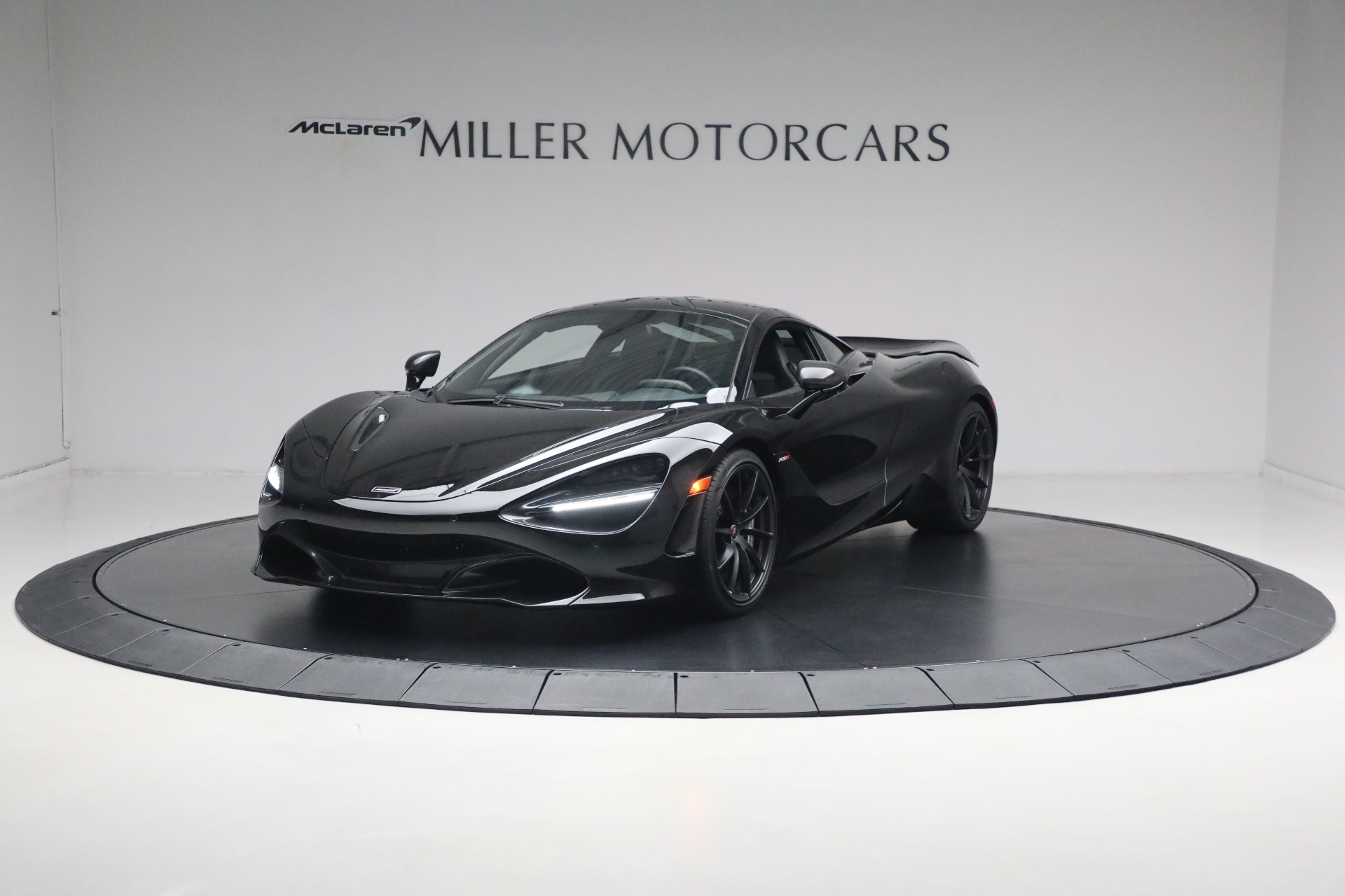 Used 2018 McLaren 720S Luxury for sale Sold at Bentley Greenwich in Greenwich CT 06830 1