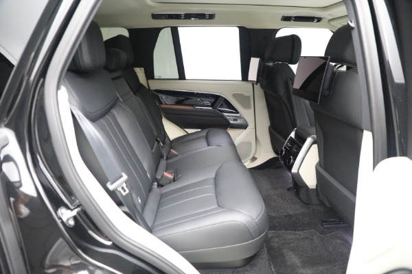 Used 2024 Land Rover Range Rover P530 SE for sale Sold at Bentley Greenwich in Greenwich CT 06830 19