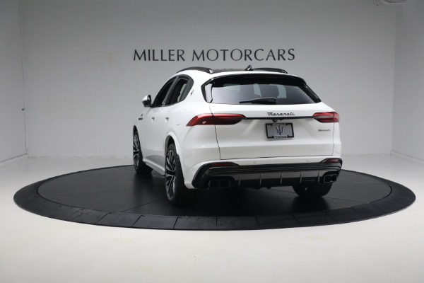 New 2024 Maserati Grecale Trofeo for sale Sold at Bentley Greenwich in Greenwich CT 06830 12