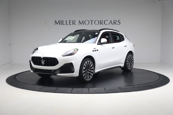 New 2024 Maserati Grecale Trofeo for sale Sold at Bentley Greenwich in Greenwich CT 06830 3