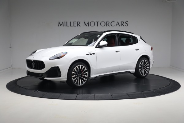 New 2024 Maserati Grecale Trofeo for sale Sold at Bentley Greenwich in Greenwich CT 06830 4