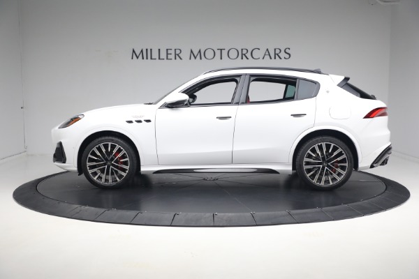 New 2024 Maserati Grecale Trofeo for sale Sold at Bentley Greenwich in Greenwich CT 06830 7