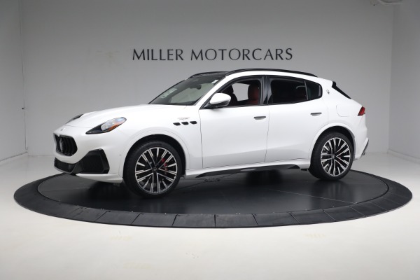 New 2024 Maserati Grecale Trofeo for sale Sold at Bentley Greenwich in Greenwich CT 06830 1