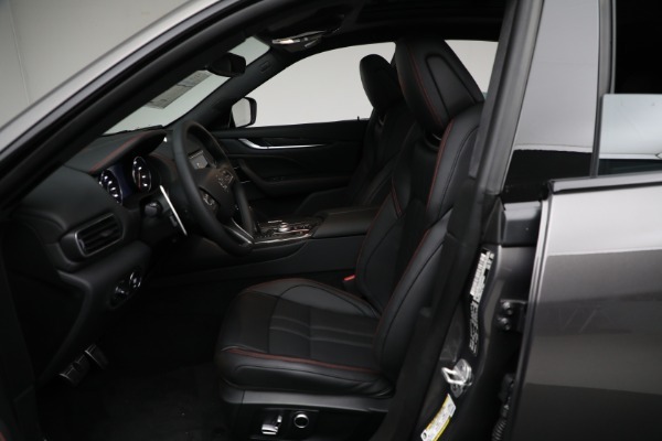 New 2024 Maserati Levante Modena Ultima for sale $99,625 at Bentley Greenwich in Greenwich CT 06830 28