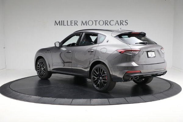 New 2024 Maserati Levante Modena Ultima for sale $99,625 at Bentley Greenwich in Greenwich CT 06830 9