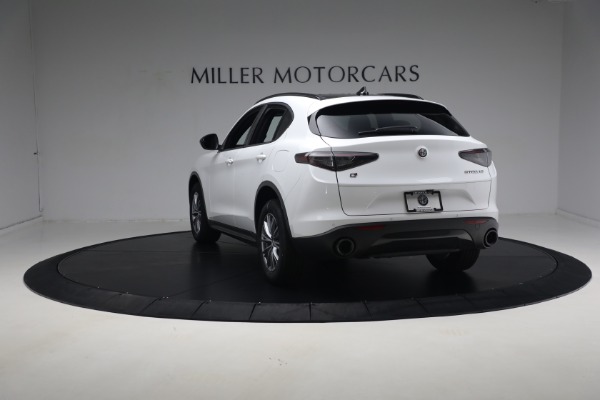 New 2024 Alfa Romeo Stelvio Sprint for sale Sold at Bentley Greenwich in Greenwich CT 06830 13