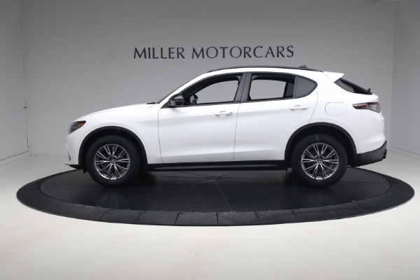 New 2024 Alfa Romeo Stelvio Sprint for sale Sold at Bentley Greenwich in Greenwich CT 06830 8