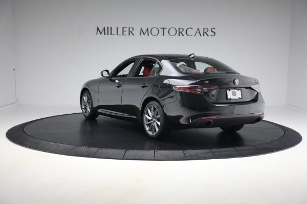 New 2024 Alfa Romeo Giulia Sprint for sale Sold at Bentley Greenwich in Greenwich CT 06830 14