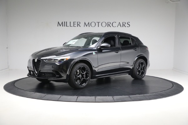 New 2024 Alfa Romeo Stelvio Quadrifoglio for sale $84,313 at Bentley Greenwich in Greenwich CT 06830 5