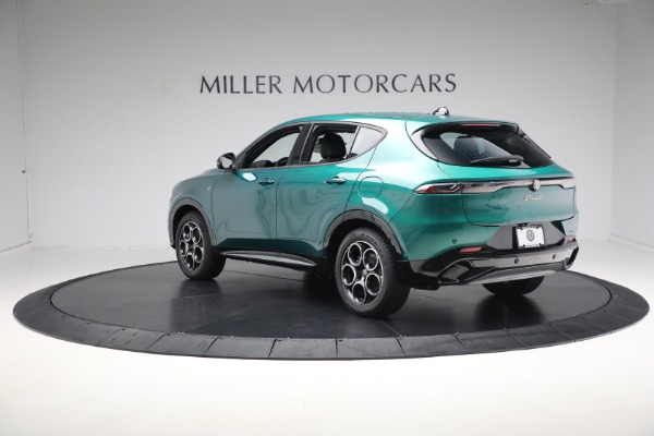 New 2024 Alfa Romeo Tonale Ti for sale Sold at Bentley Greenwich in Greenwich CT 06830 11