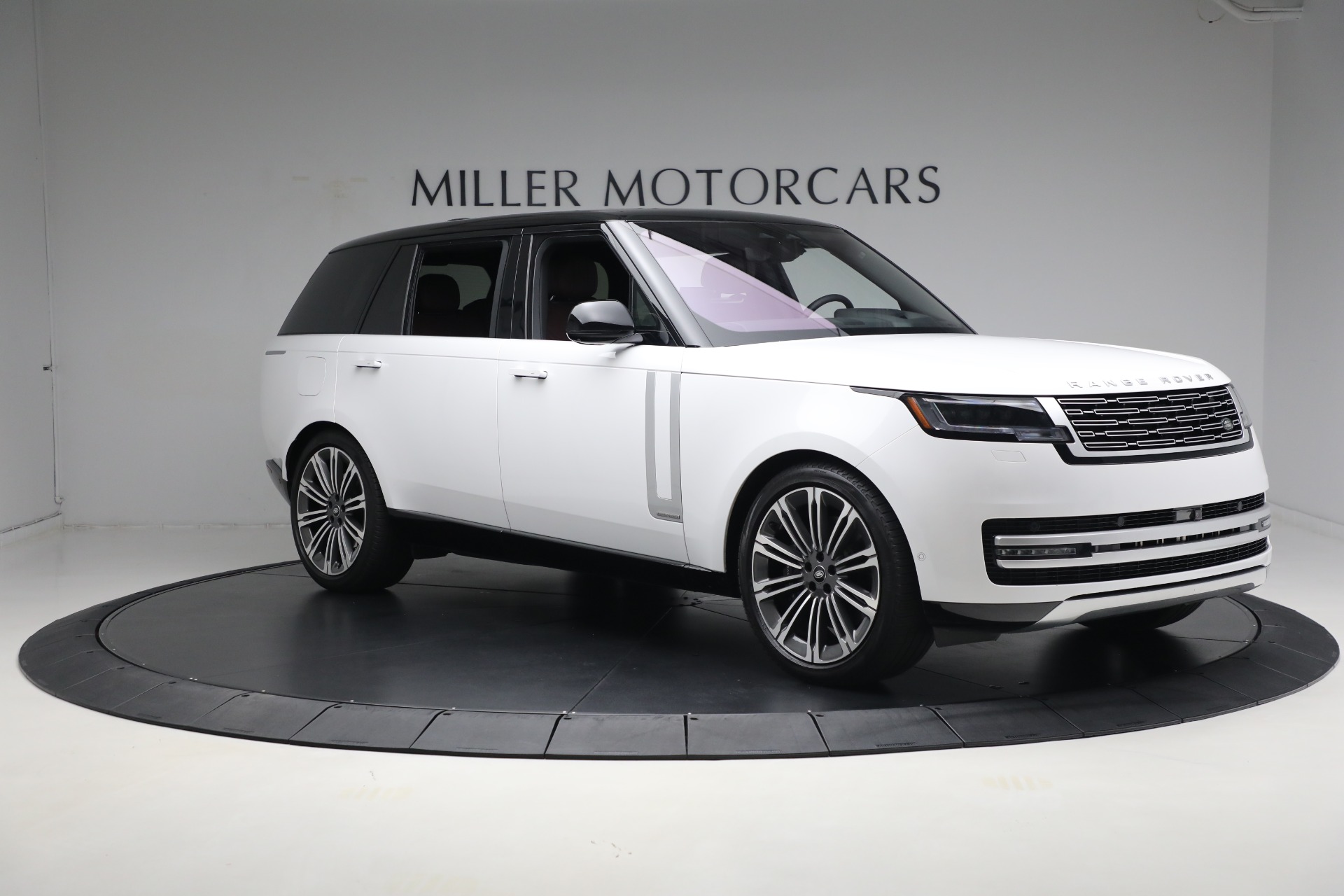 Rocker Panel Kit | LAND ROVER RANGE ROVER AUTOBIOGRAPHY LWB 2018 Rocker Panel Kit | LAND ROVER RANGE ROVER AUTOBIOGRAPHY LWB 2018