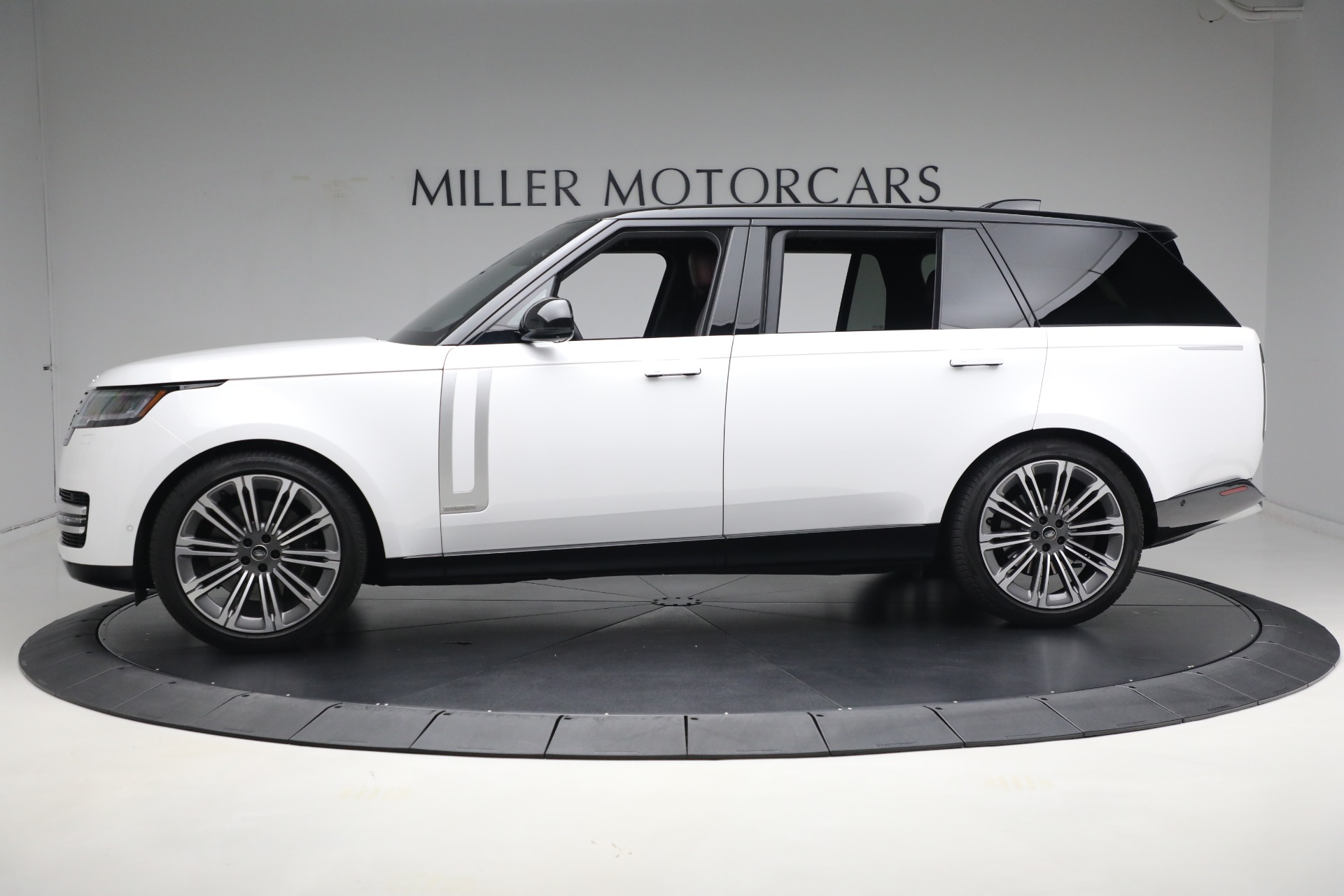 Rocker Panel Kit | LAND ROVER RANGE ROVER AUTOBIOGRAPHY LWB 2020 Rocker Panel Kit | LAND ROVER RANGE ROVER AUTOBIOGRAPHY LWB 2020