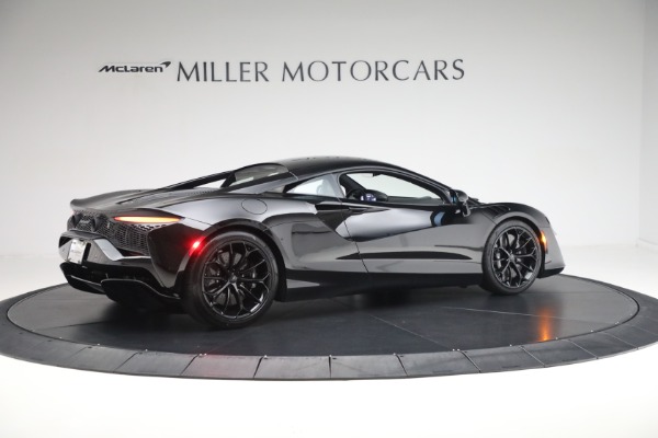 New 2025 McLaren Artura TechLux for sale Sold at Bentley Greenwich in Greenwich CT 06830 9