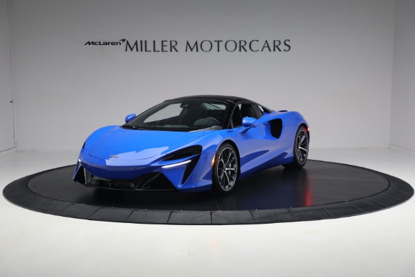 New 2025 McLaren Artura Spider Performance for sale $329,718 at Bentley Greenwich in Greenwich CT 06830 14