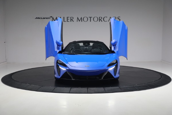 New 2025 McLaren Artura Spider Performance for sale $329,718 at Bentley Greenwich in Greenwich CT 06830 25