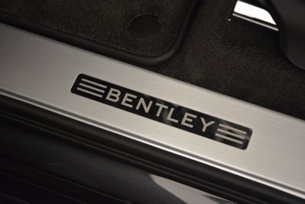 New 2017 Bentley Bentayga for sale Sold at Bentley Greenwich in Greenwich CT 06830 28