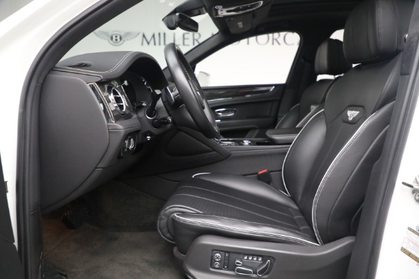Used 2021 Bentley Bentayga V8 for sale Sold at Bentley Greenwich in Greenwich CT 06830 15