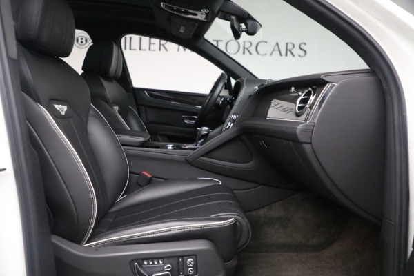 Used 2021 Bentley Bentayga V8 for sale Sold at Bentley Greenwich in Greenwich CT 06830 22