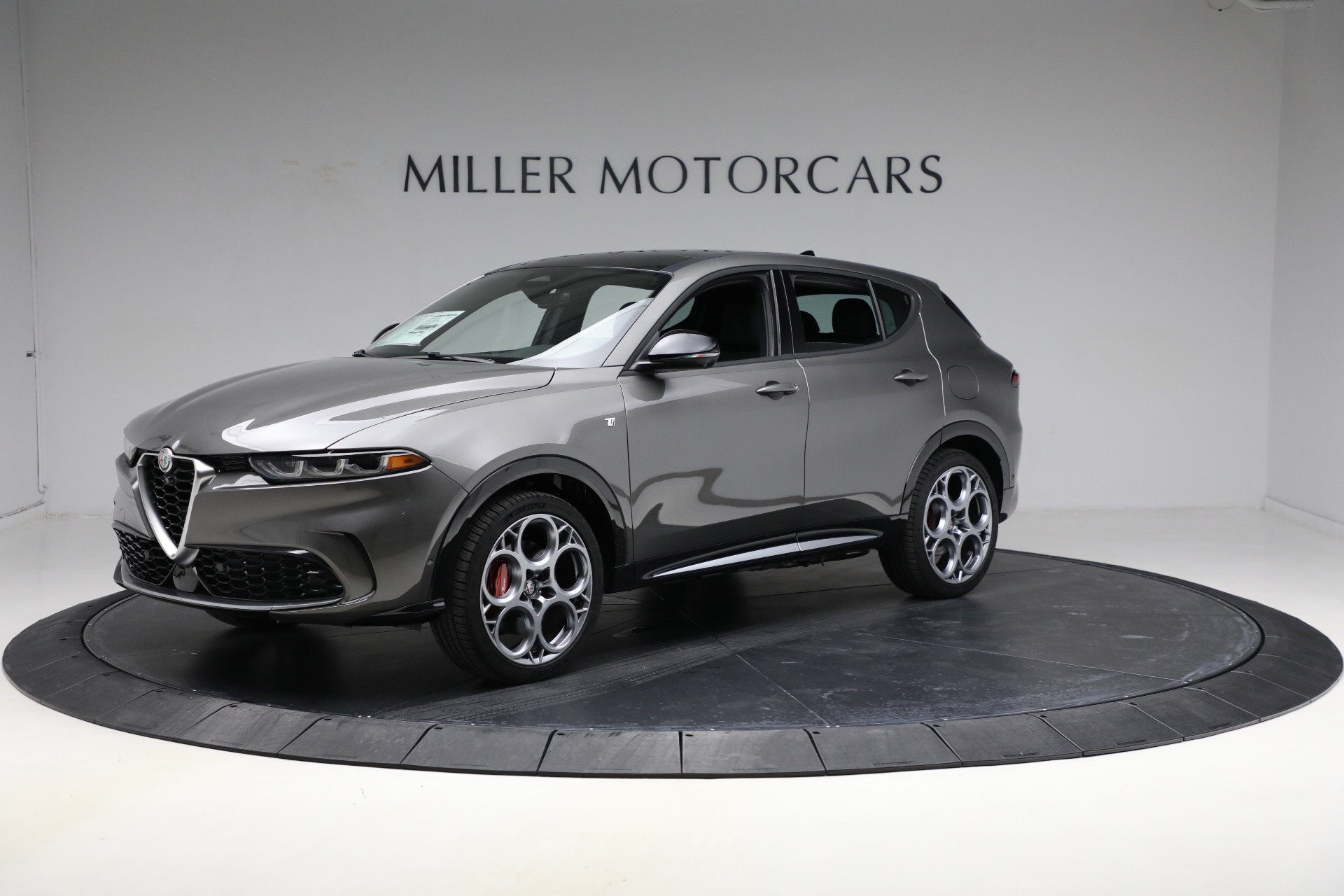 New 2024 Alfa Romeo Tonale Ti for sale Sold at Bentley Greenwich in Greenwich CT 06830 1