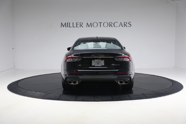 New 2024 Maserati Quattroporte Modena Ultima Q4 for sale $108,453 at Bentley Greenwich in Greenwich CT 06830 14