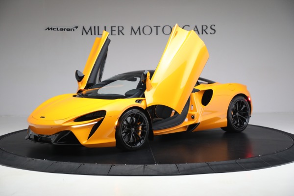 New 2025 McLaren Artura TechLux for sale Sold at Bentley Greenwich in Greenwich CT 06830 13