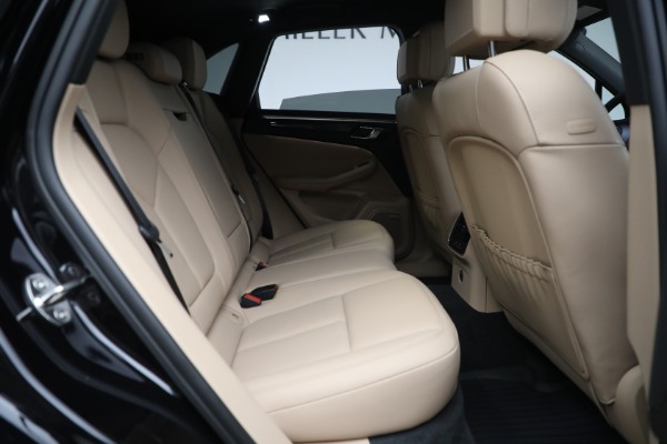Used 2022 Porsche Macan S for sale Sold at Bentley Greenwich in Greenwich CT 06830 20