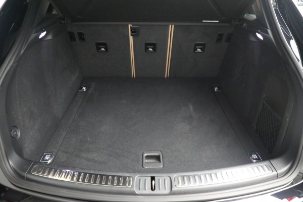 Used 2022 Porsche Macan S for sale Sold at Bentley Greenwich in Greenwich CT 06830 24
