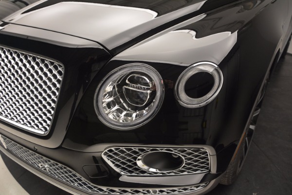 New 2017 Bentley Bentayga for sale Sold at Bentley Greenwich in Greenwich CT 06830 14