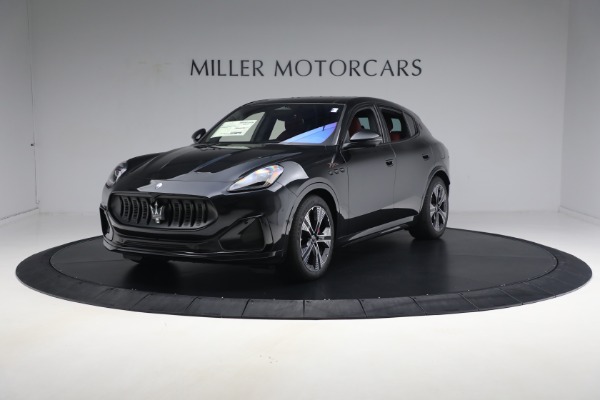 New 2025 Maserati Grecale Folgore for sale $99,900 at Bentley Greenwich in Greenwich CT 06830 2