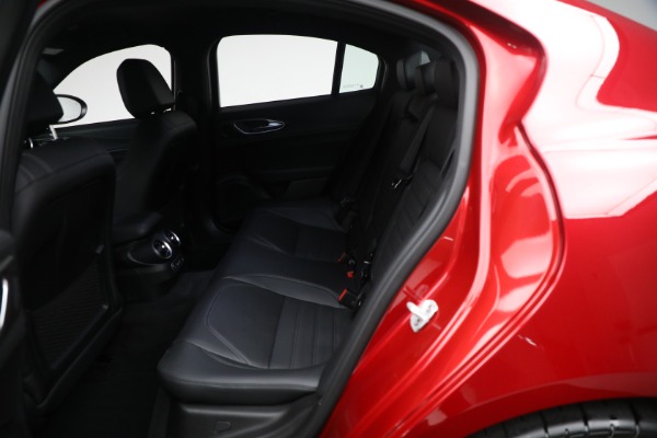 Used 2024 Alfa Romeo Giulia Quadrifoglio for sale $71,900 at Bentley Greenwich in Greenwich CT 06830 28