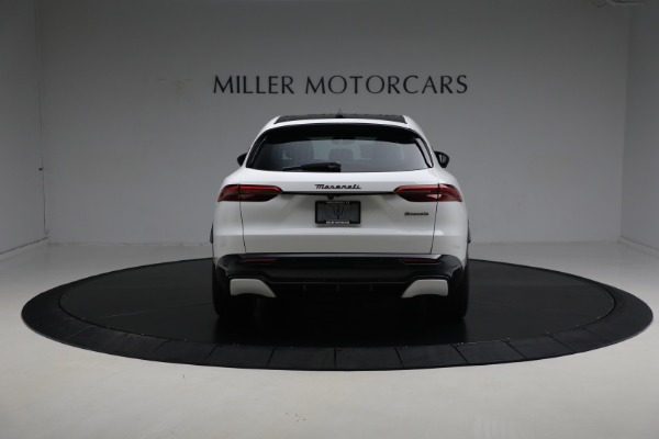 New 2025 Maserati Grecale Folgore for sale $99,900 at Bentley Greenwich in Greenwich CT 06830 17