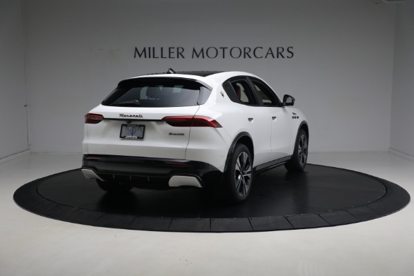New 2025 Maserati Grecale Folgore for sale $99,900 at Bentley Greenwich in Greenwich CT 06830 19
