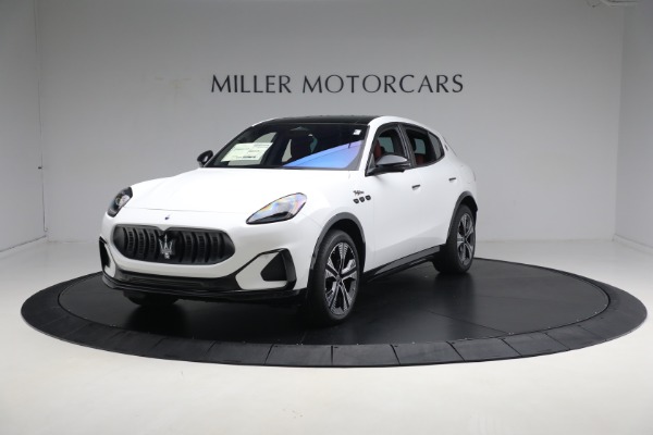 New 2025 Maserati Grecale Folgore for sale $99,900 at Bentley Greenwich in Greenwich CT 06830 4