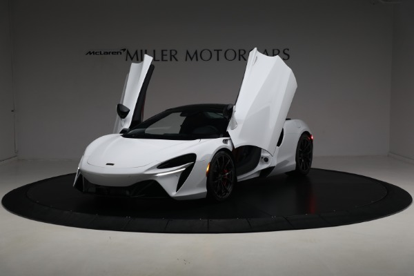 New 2025 McLaren Artura Spider TechLux for sale Sold at Bentley Greenwich in Greenwich CT 06830 22
