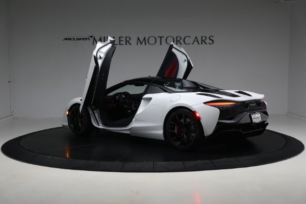 New 2025 McLaren Artura Spider TechLux for sale Sold at Bentley Greenwich in Greenwich CT 06830 24