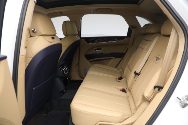 New 2024 Bentley Bentayga Hybrid for sale Sold at Bentley Greenwich in Greenwich CT 06830 18