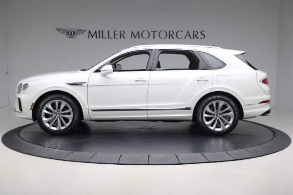 New 2024 Bentley Bentayga Hybrid for sale Sold at Bentley Greenwich in Greenwich CT 06830 3